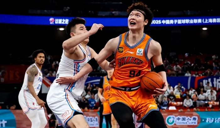 同曦力克北控 广州惜败青岛 CBA季后赛争夺白热化