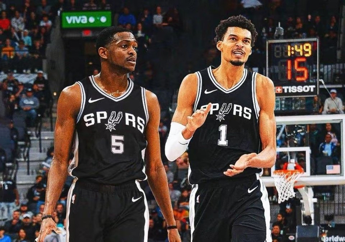 福克斯数据爆发凸显领袖担当 马刺崛起背后是他