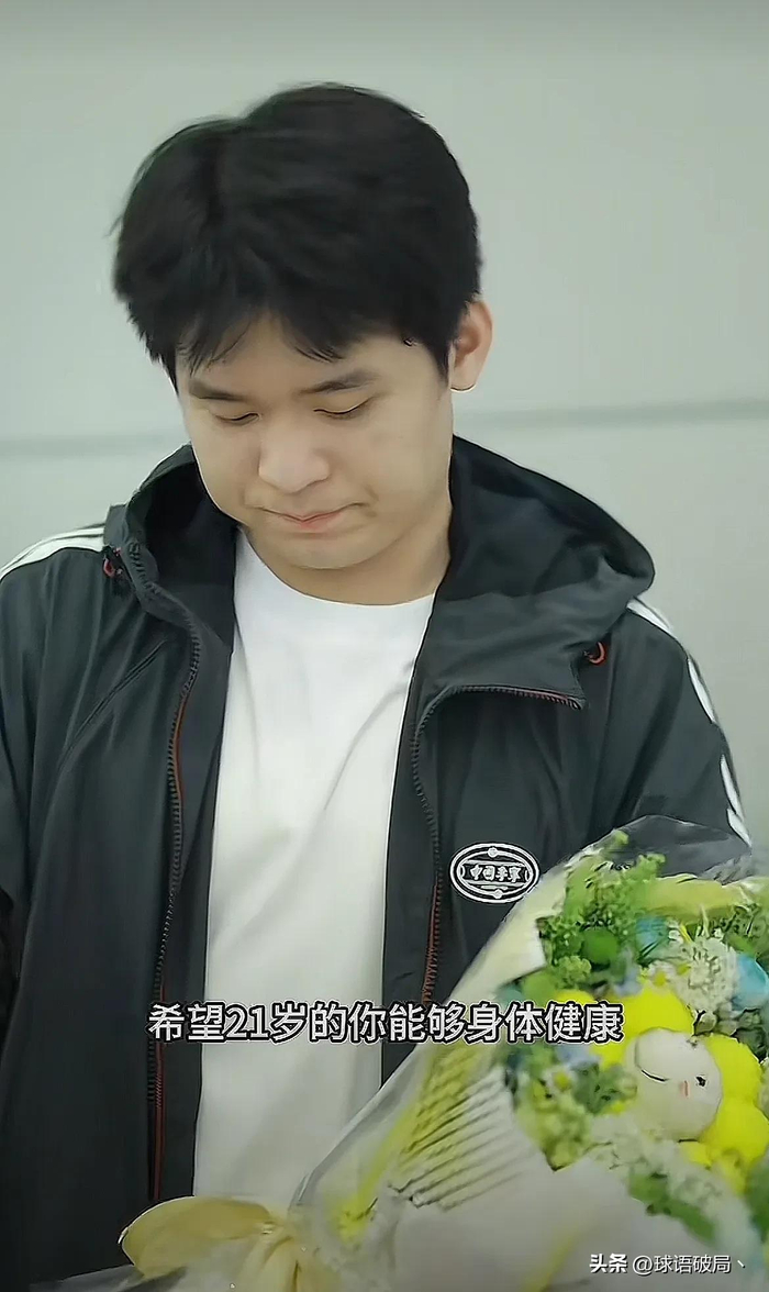 温瑞博双冠冲世界前十 林诗栋复出备战世乒赛