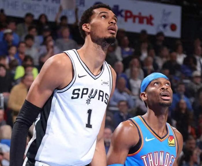 雷霆尼克斯赛裁判争议引热议，亚历山大罚球数